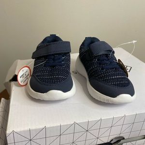 Running sneaker for Toddler very comfy